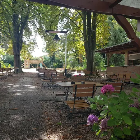 Restaurant Yamas Im Haus Waldesruh 3*