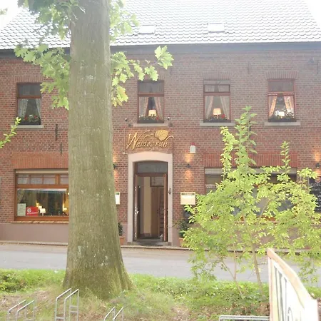 Hotel Restaurant Yamas Im Haus Waldesruh 3*